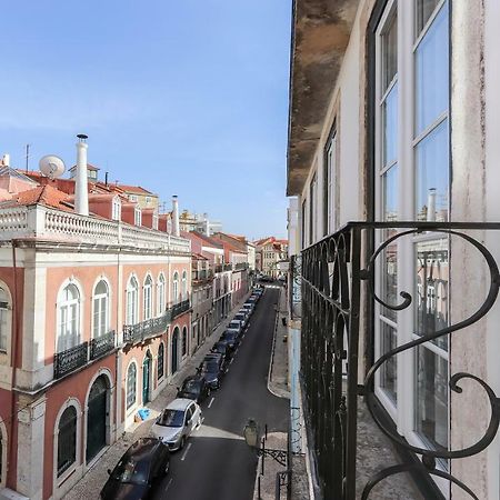 Principe Real T.M. Flat Charming View Apartment ลิสบอน ภายนอก รูปภาพ