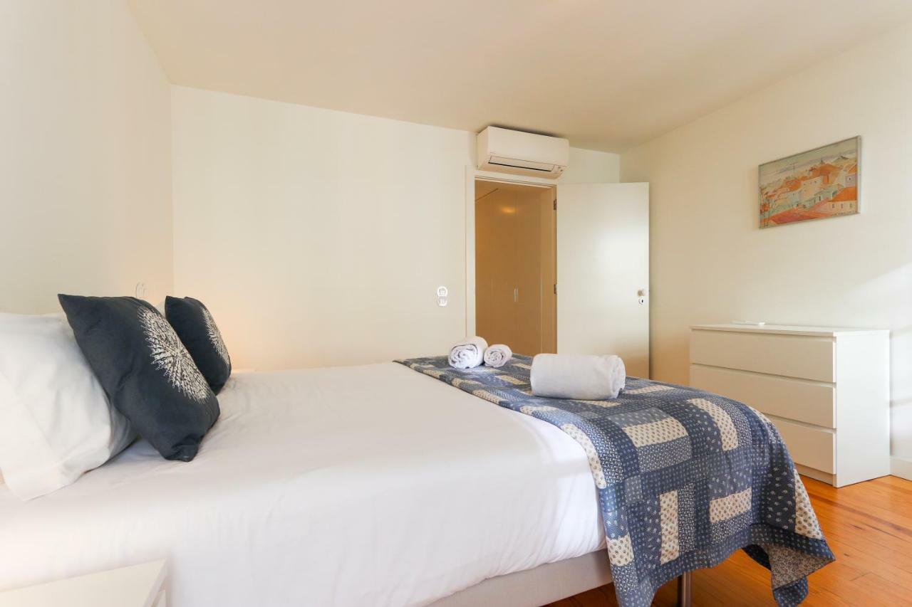 Principe Real T.M. Flat Charming View Apartment ลิสบอน ภายนอก รูปภาพ