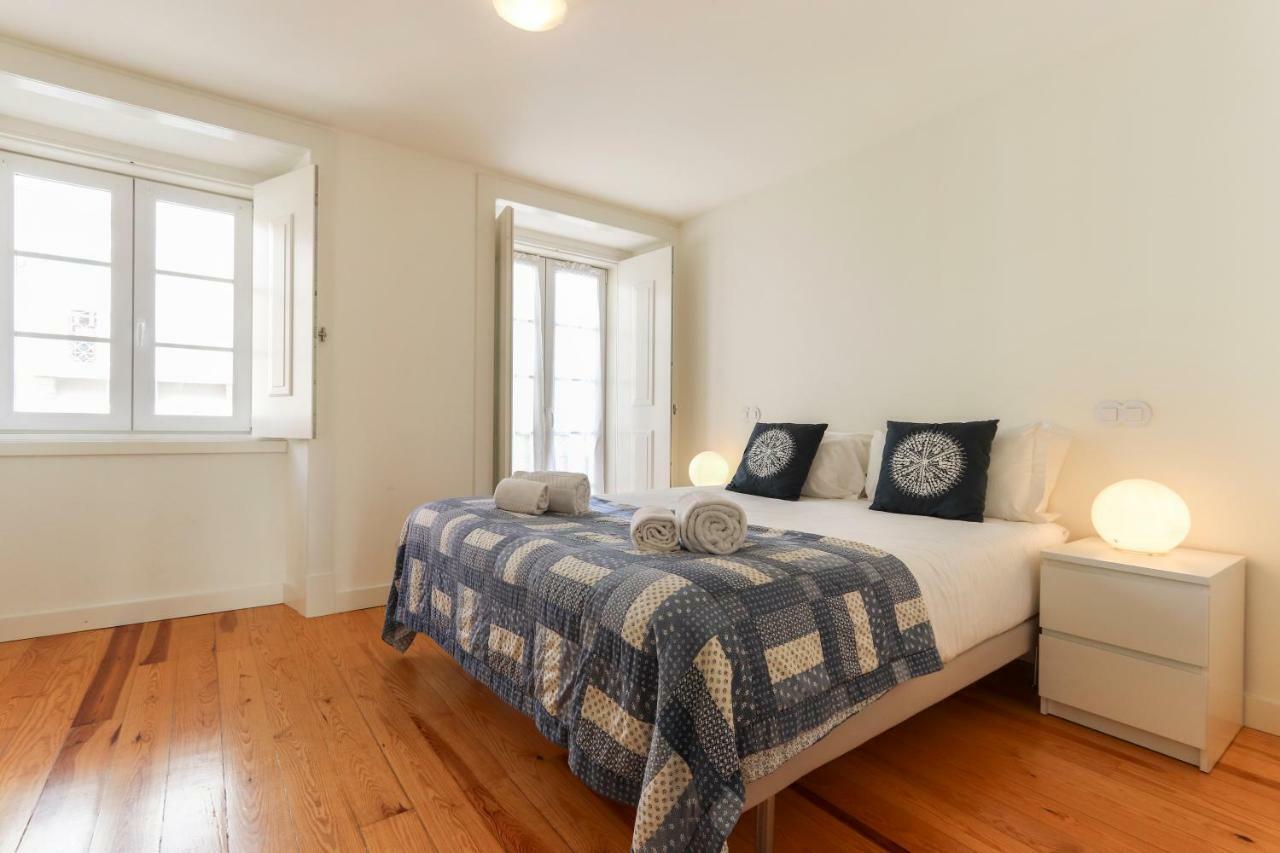 Principe Real T.M. Flat Charming View Apartment ลิสบอน ภายนอก รูปภาพ
